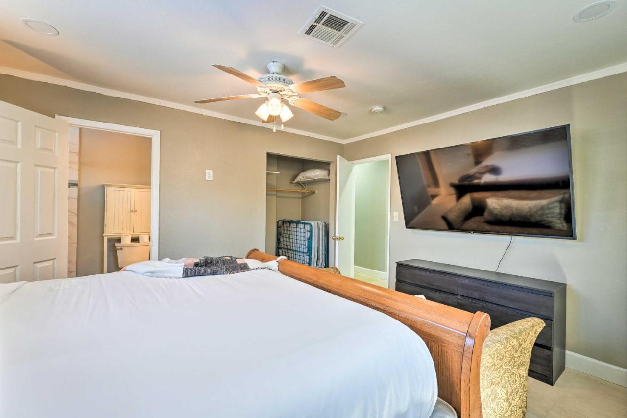 Las Vegas Getaway With Patio About 3 Mi To Strip! エクステリア 写真